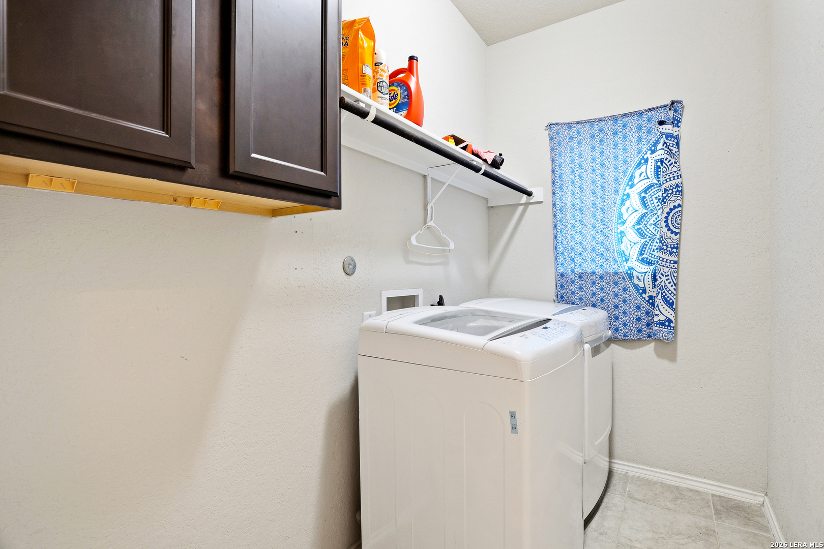 5314 Riley Way St. Hedwig, TX 78152 - Photo 9 of 26 a utility room with dryer and washer