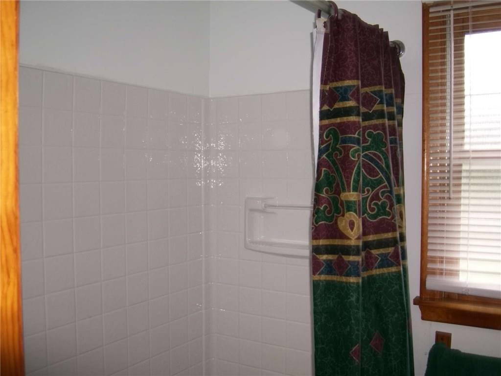 480 Edgewood Road Beaver Falls, PA 15010 - Photo 13 of 21 Gallery Image 13