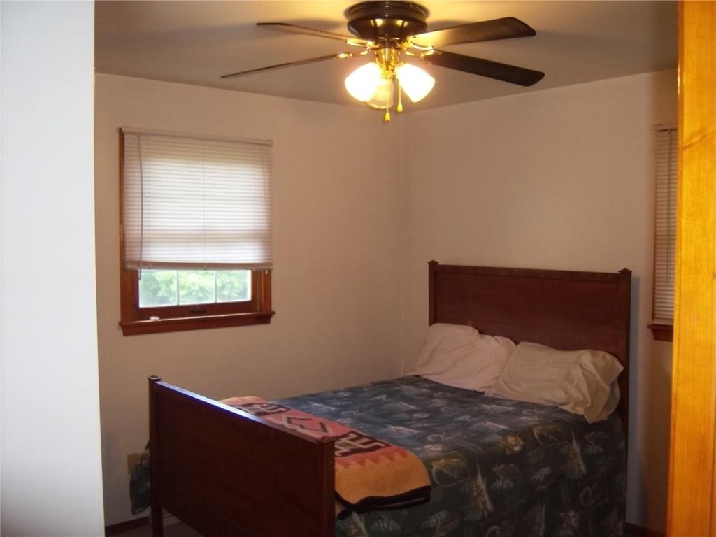 480 Edgewood Road Beaver Falls, PA 15010 - Photo 15 of 21 Gallery Image 15
