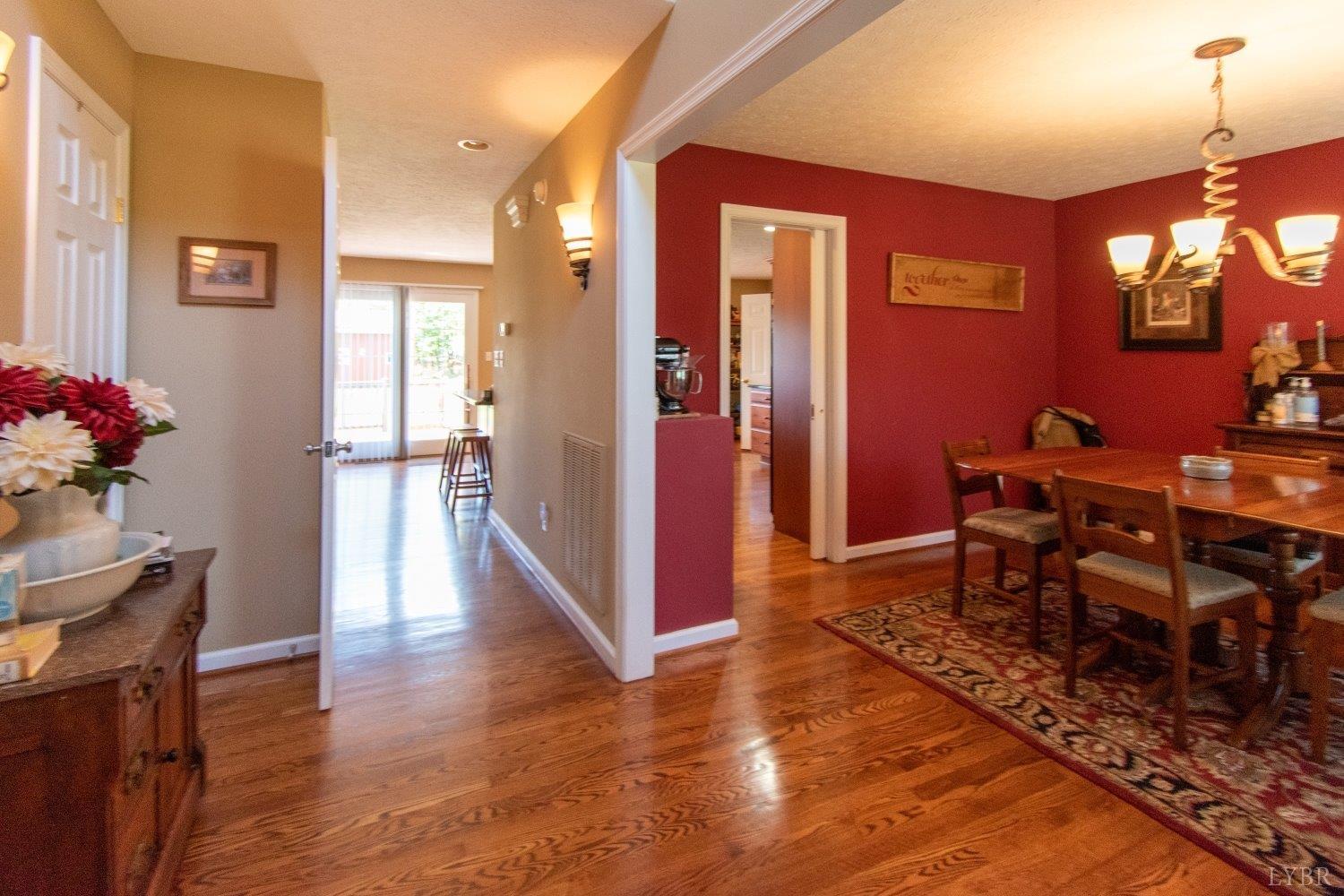 1041 Riley Run Road Forest, VA 24551 - Photo 14 of 68 Gallery Image 14