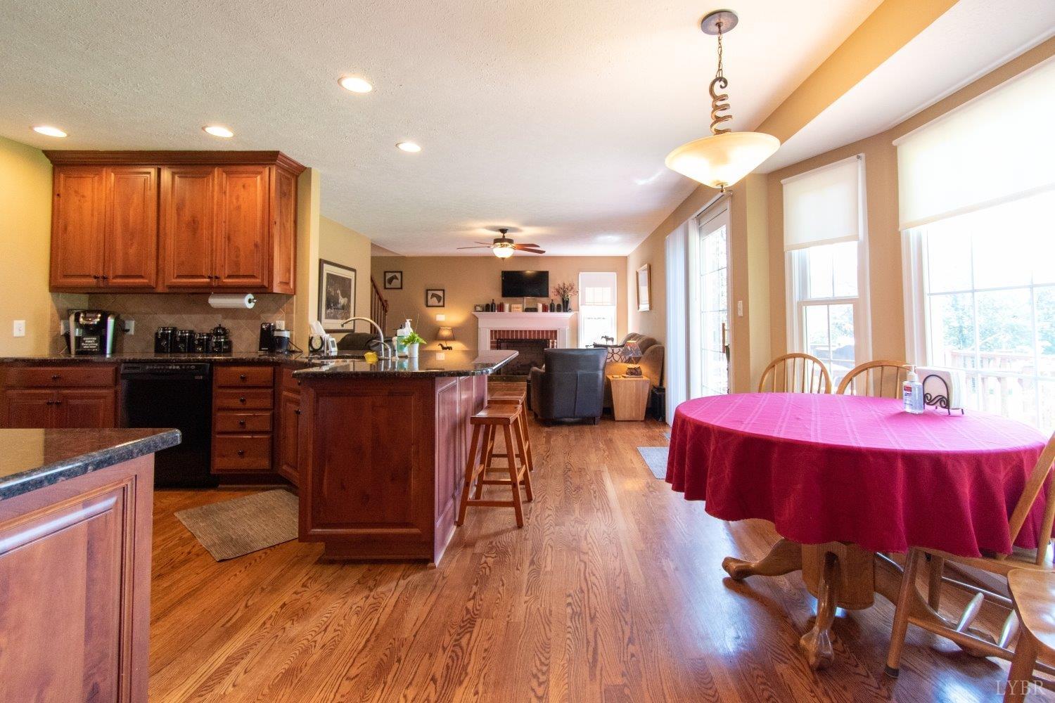 1041 Riley Run Road Forest, VA 24551 - Photo 10 of 68 Gallery Image 10