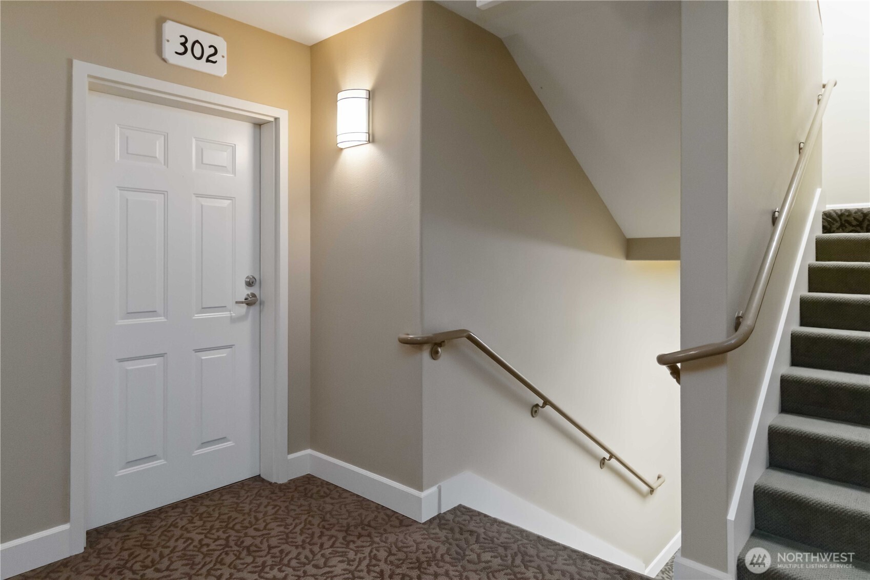 1548 River Road, Unit 302 Longview, WA 98632 - Photo 21 of 37 a view of entryway with stairs