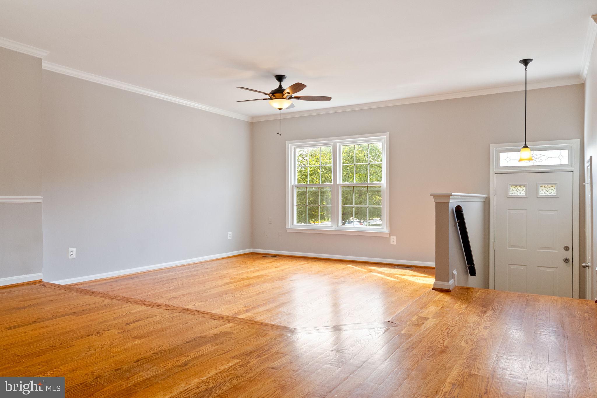 21076 Gladstone Drive Sterling, VA 20164 - Photo 11 of 83