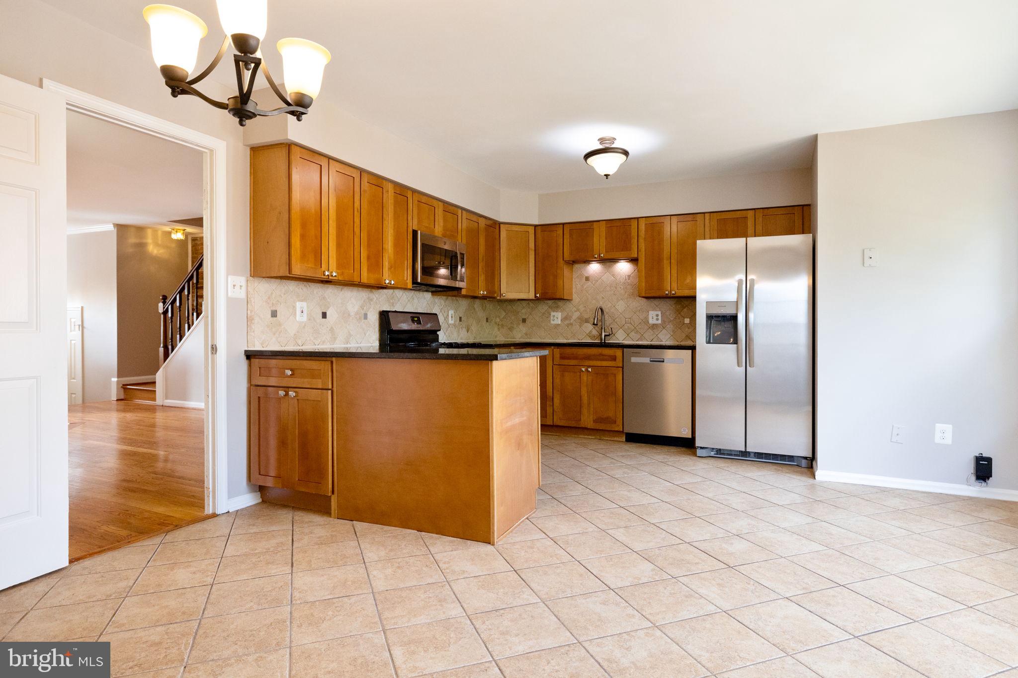 21076 Gladstone Drive Sterling, VA 20164 - Photo 16 of 83