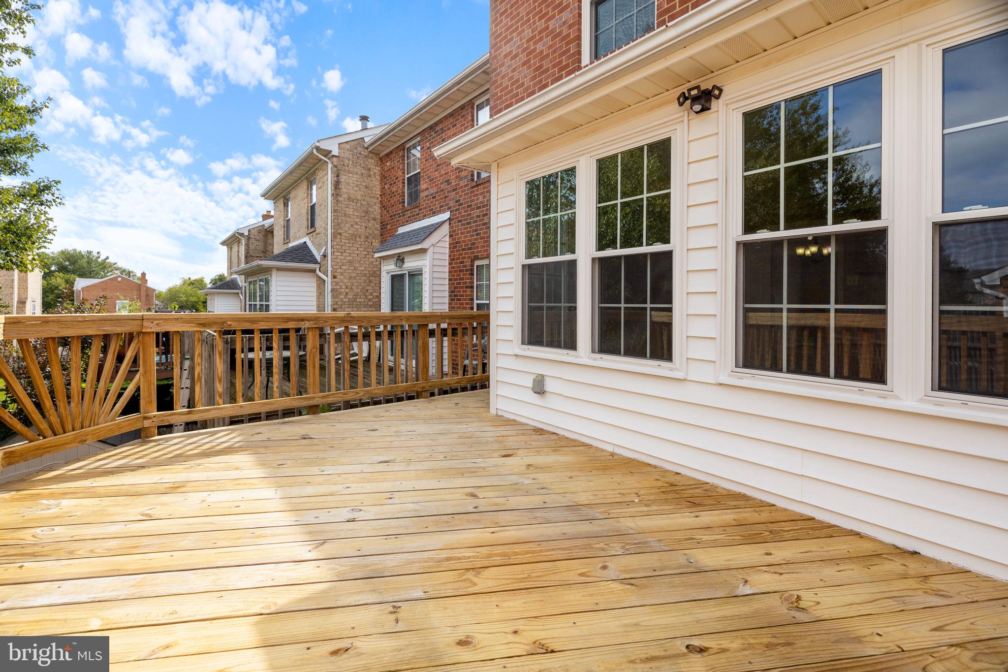 21076 Gladstone Drive Sterling, VA 20164 - Photo 28 of 83