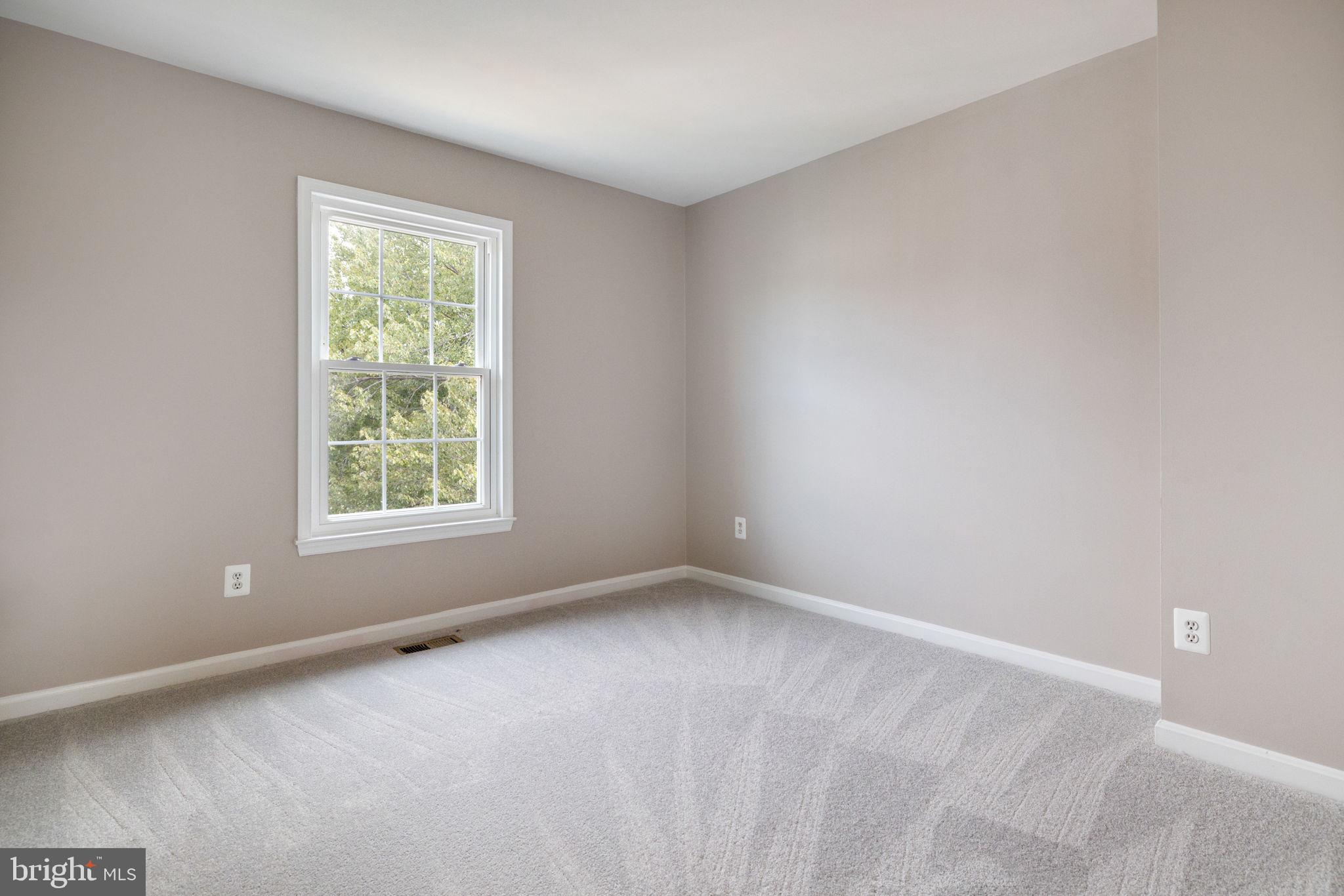 21076 Gladstone Drive Sterling, VA 20164 - Photo 36 of 83