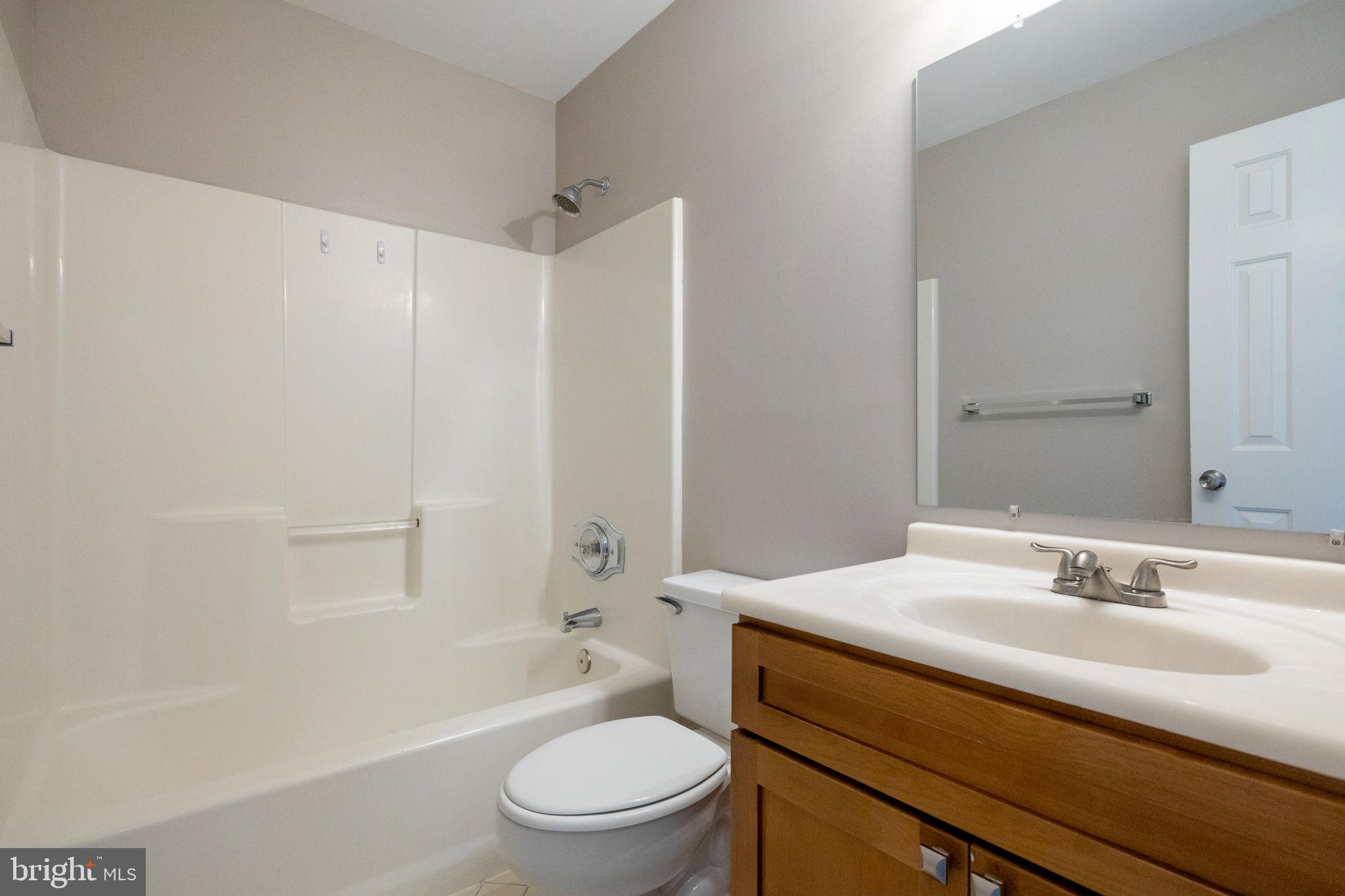 21076 Gladstone Drive Sterling, VA 20164 - Photo 38 of 83