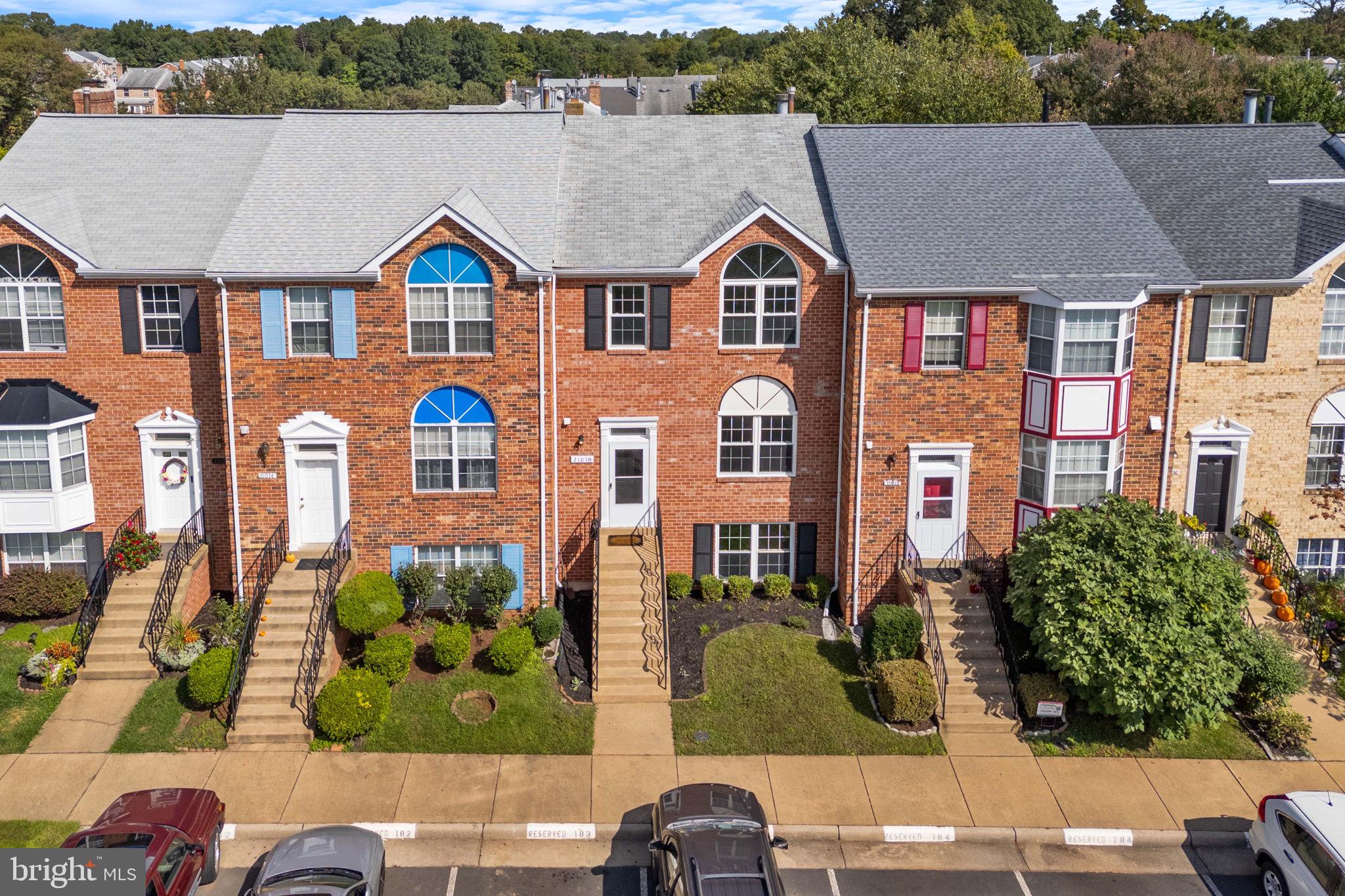 21076 Gladstone Drive Sterling, VA 20164 - Photo 5 of 83