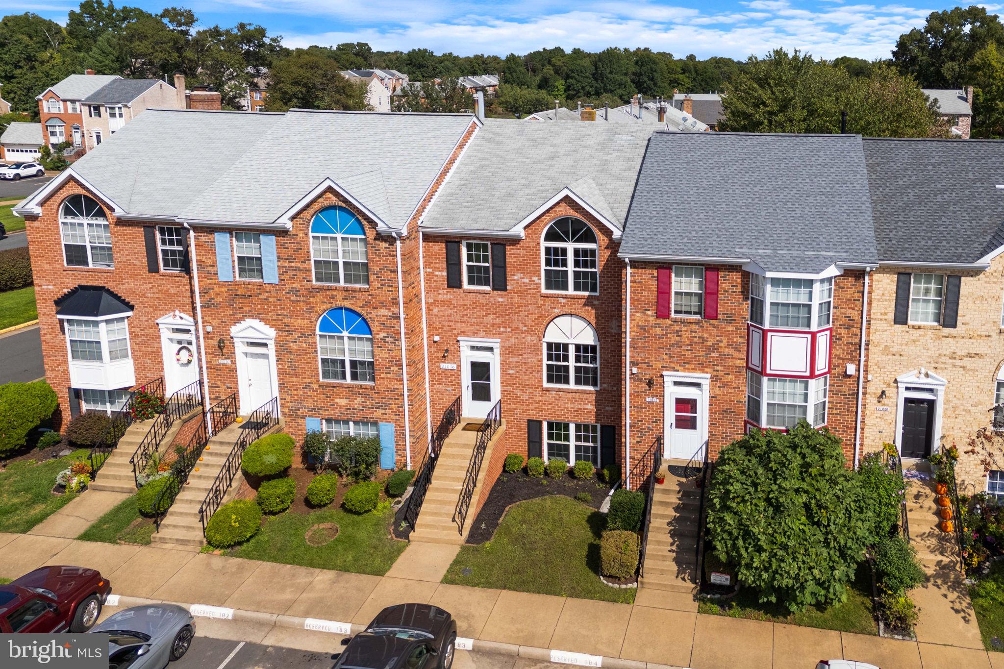 21076 Gladstone Drive Sterling, VA 20164 - Photo 6 of 83