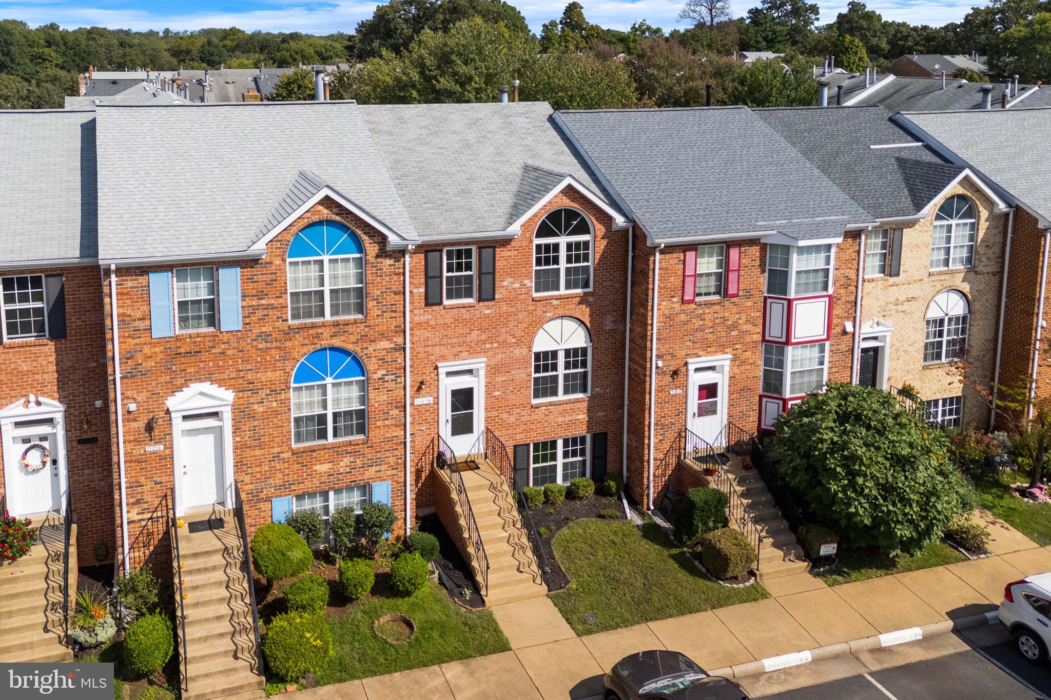 21076 Gladstone Drive Sterling, VA 20164 - Photo 7 of 83