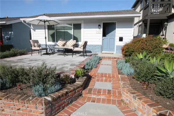 $7,995 | 707 Orchid Avenue, Corona del Mar, CA 92625
