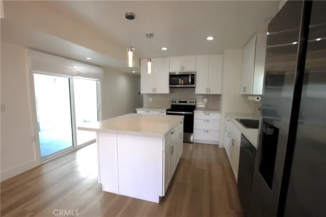 $8,995 | 707 Orchid Avenue, Corona del Mar, CA 92625