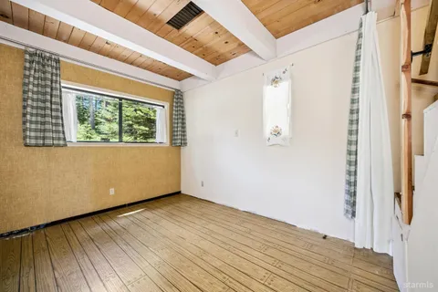 $595,000 | 1409 Mt Shasta Circle, South Lake Tahoe, CA 96150
