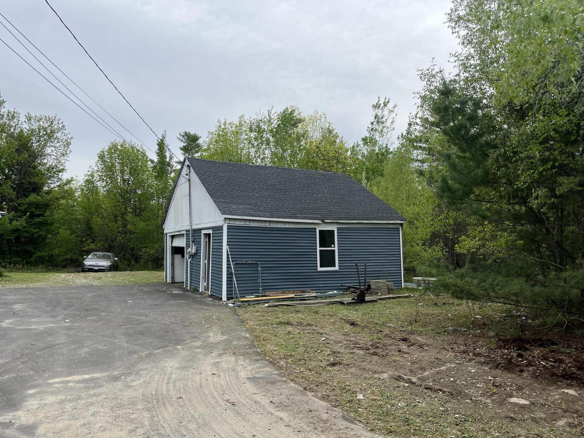 1 Skips Way Fairfield, ME 04937 - Photo 2 of 27 IMG_2435