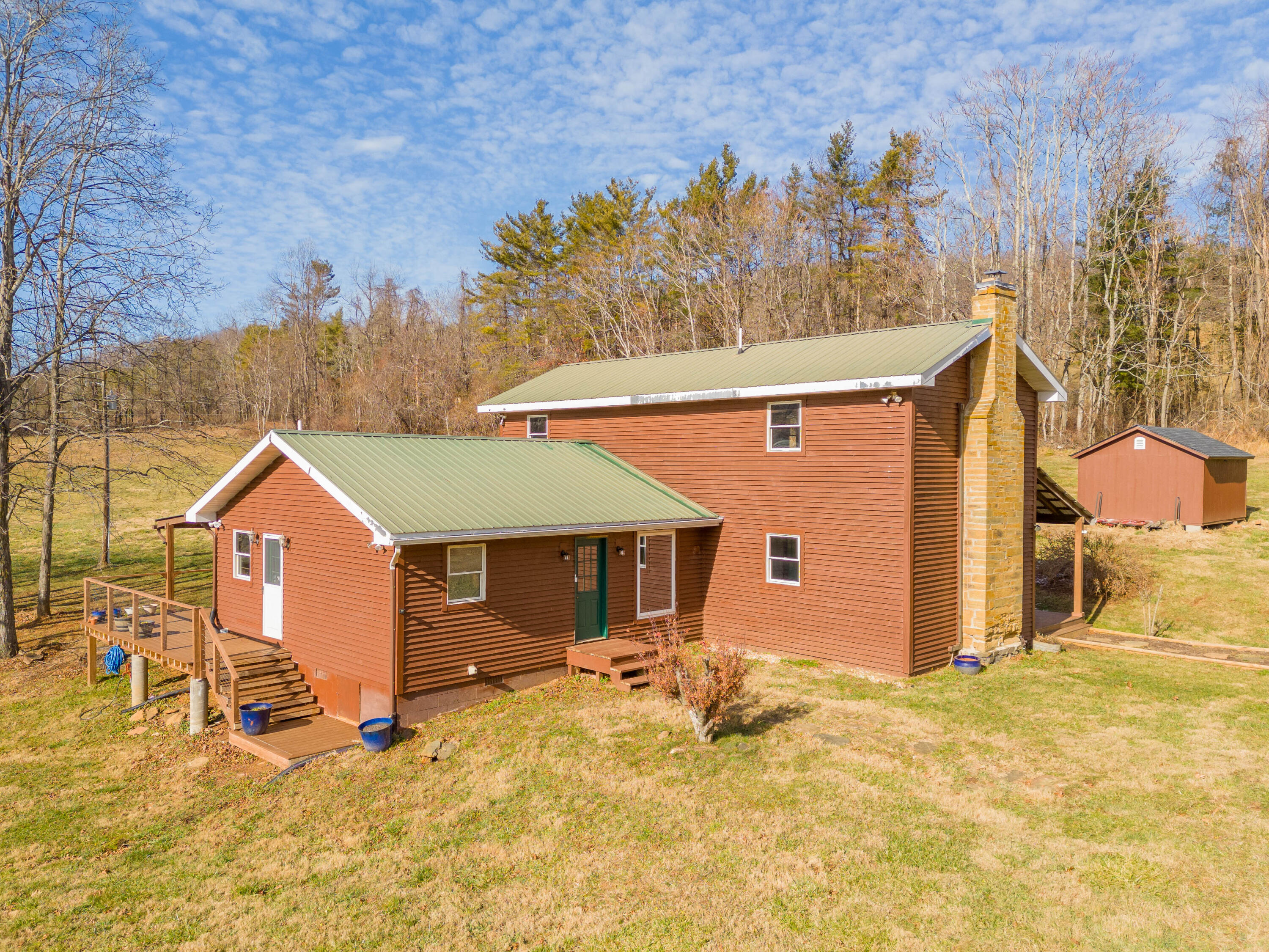 1133 Countyline Church Road Southeast Floyd, VA 24091 - Photo 11 of 97 floyd-10