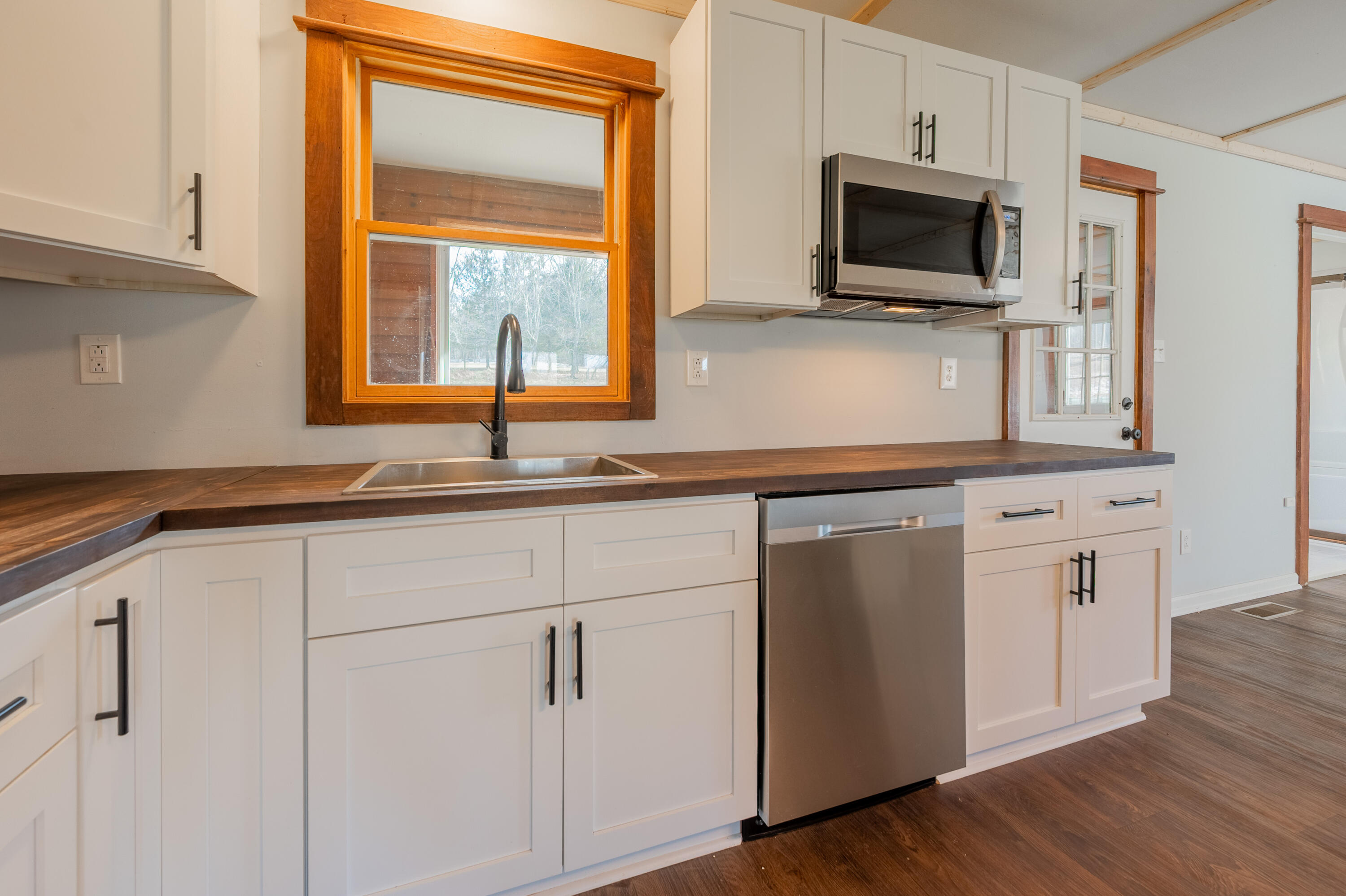 1133 Countyline Church Road Southeast Floyd, VA 24091 - Photo 28 of 97 floyd-26