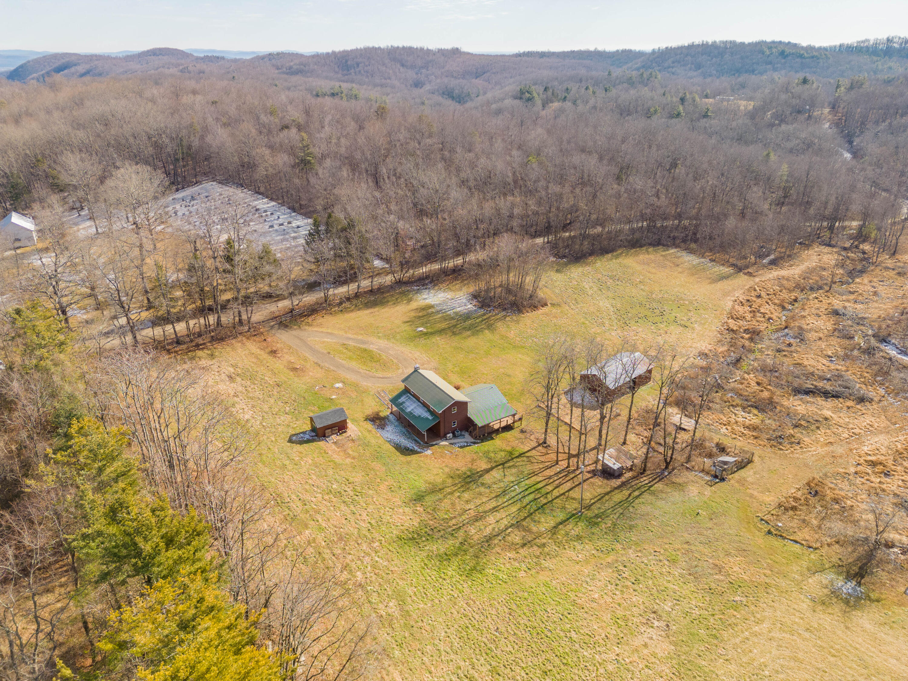 1133 Countyline Church Road Southeast Floyd, VA 24091 - Photo 86 of 97 floyd-85