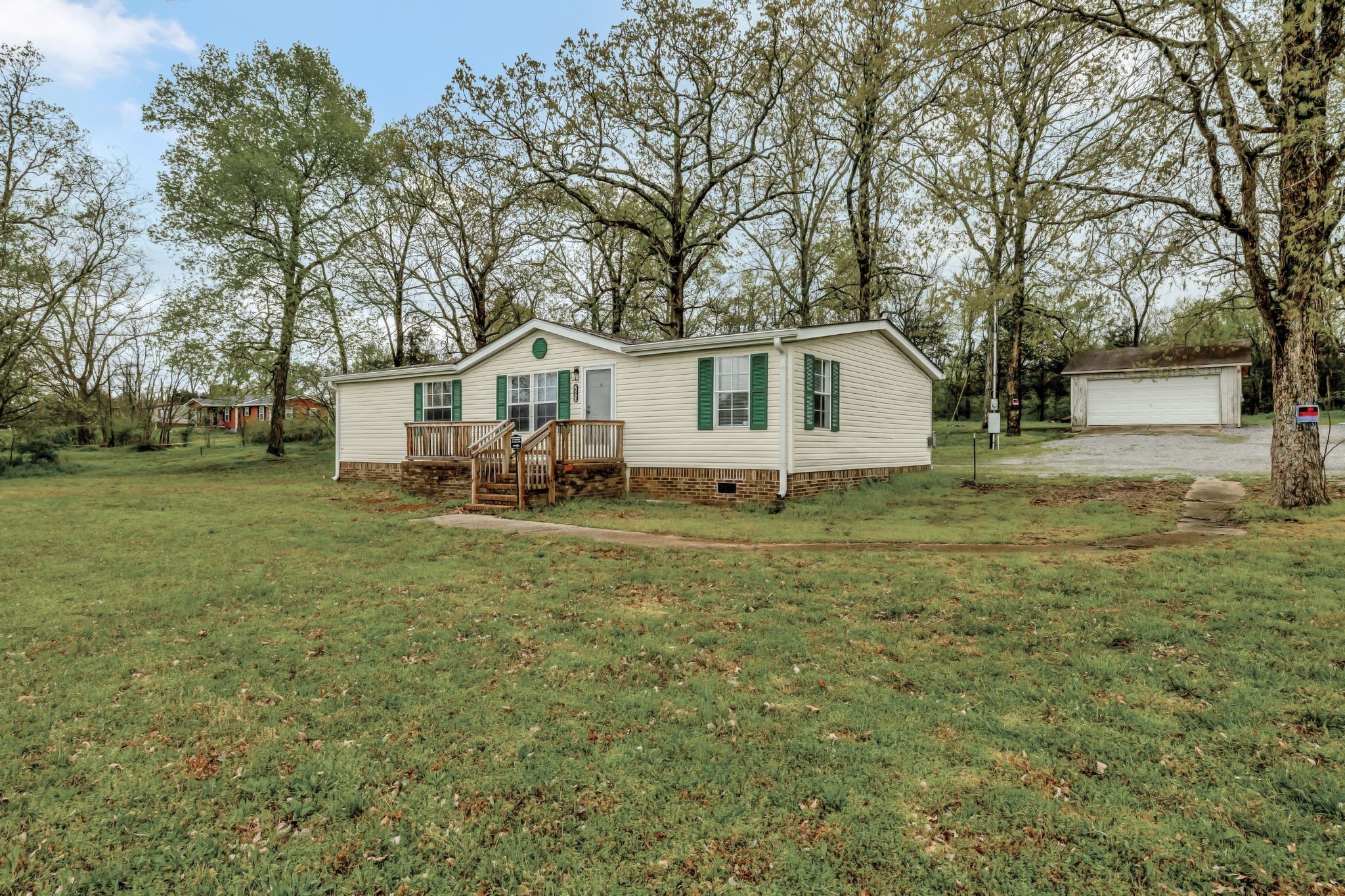 283 J D Todd Road Murfreesboro, TN 37129 - Photo 3 of 25 Gallery Image 3
