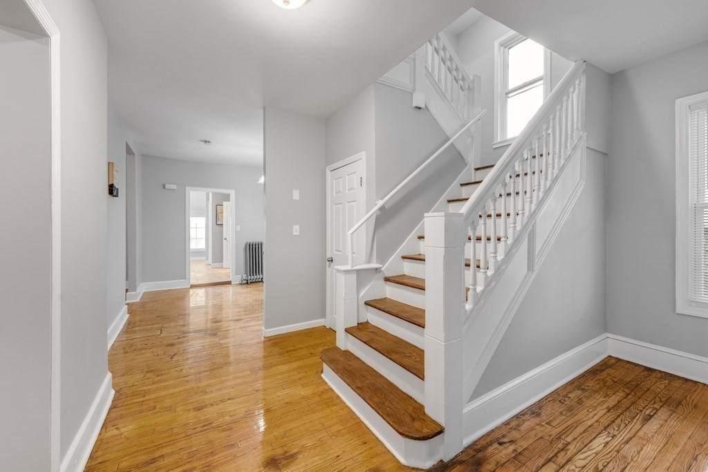 92 Acushnet Avenue Springfield, MA 01105 - Photo 11 of 35 Gallery Image 11