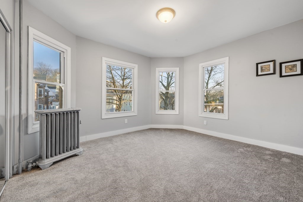 92 Acushnet Avenue Springfield, MA 01105 - Photo 14 of 35 Gallery Image 14