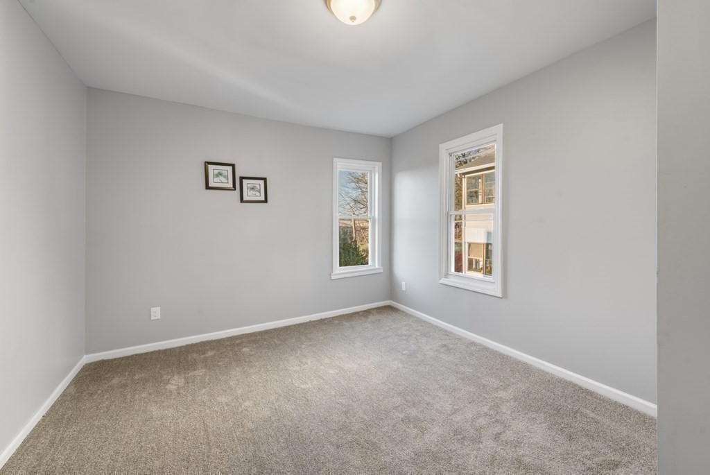 92 Acushnet Avenue Springfield, MA 01105 - Photo 15 of 35 Gallery Image 15