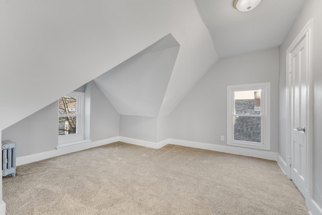 92 Acushnet Avenue Springfield, MA 01105 - Photo 18 of 35 Gallery Image 18