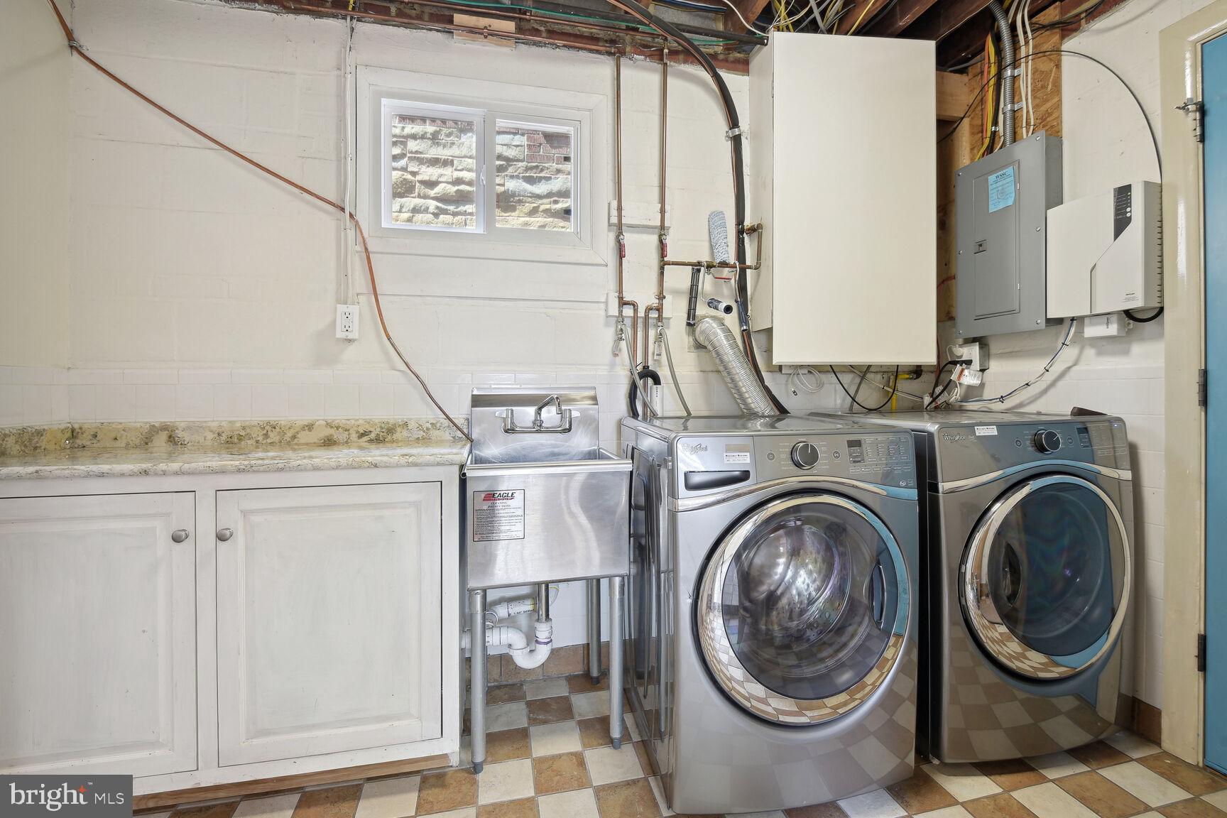 8800 Spring Valley Road Chevy Chase, MD 20815 - Photo 28 of 30