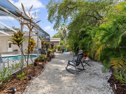 $819,950 | 2033 Long Branch Lane, Clearwater, FL 33760