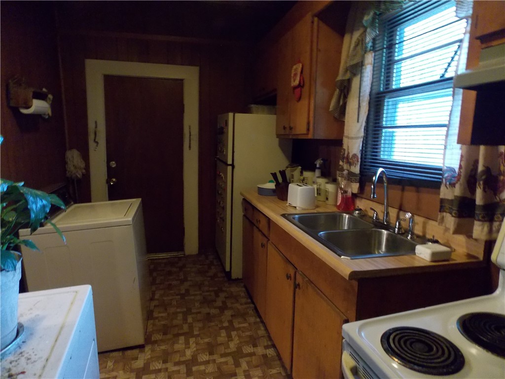 418 Thomas Street Anderson, SC 29624 - Photo 8 of 13 Gallery Image 8