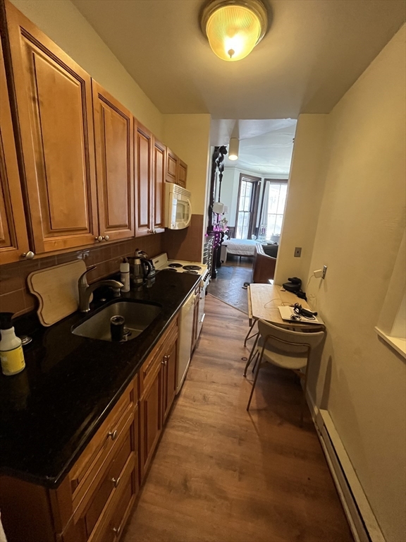 163 Beacon Street, Unit 2 Boston, MA 02116 - Photo 6 of 9