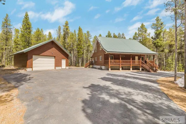 $1,195,000 | 4448 Stone Run, Island Park, ID 83429