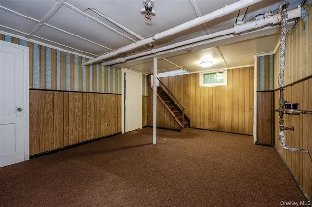 $700,000 | 22 Pansy Avenue, Floral Park, NY 11001