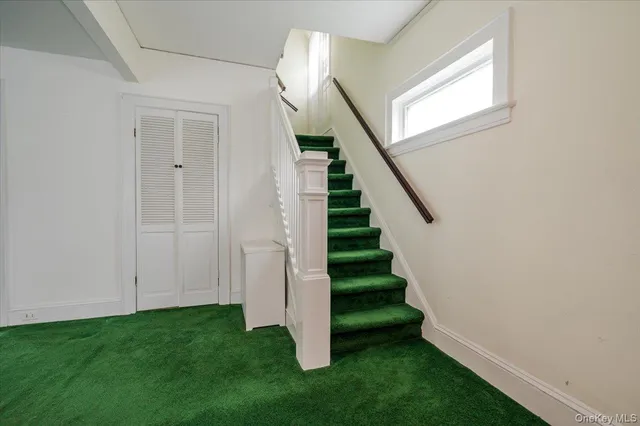 $700,000 | 22 Pansy Avenue, Floral Park, NY 11001