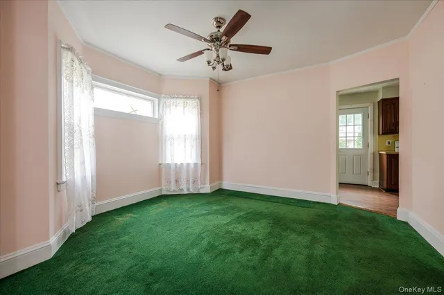 $700,000 | 22 Pansy Avenue, Floral Park, NY 11001