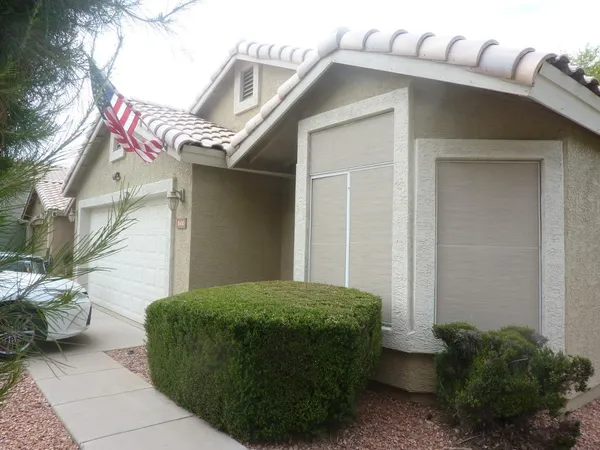 $2,300 | 1600 West Gail Drive, Chandler, AZ 85224