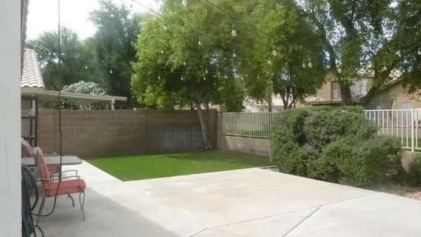 $2,300 | 1600 West Gail Drive, Chandler, AZ 85224