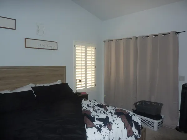 $2,300 | 1600 West Gail Drive, Chandler, AZ 85224