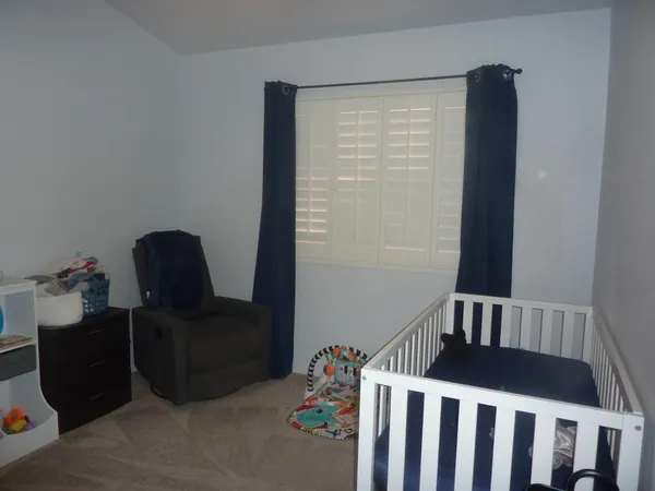 $2,300 | 1600 West Gail Drive, Chandler, AZ 85224