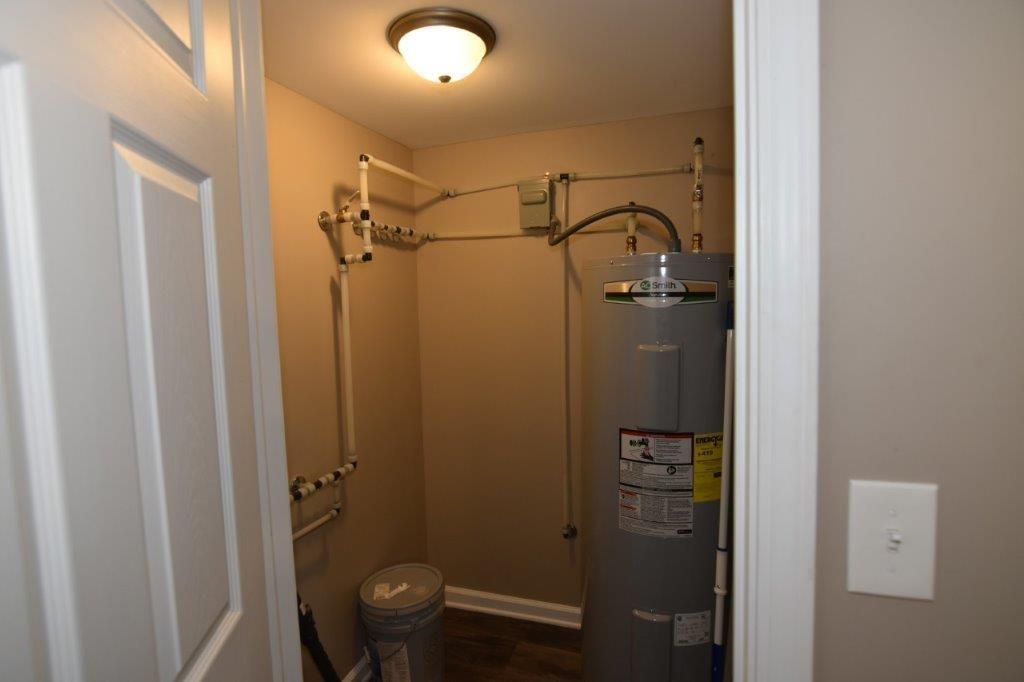 436 Patterson Road Columbus, IN 47203 - Photo 9 of 23 Gallery Image 9