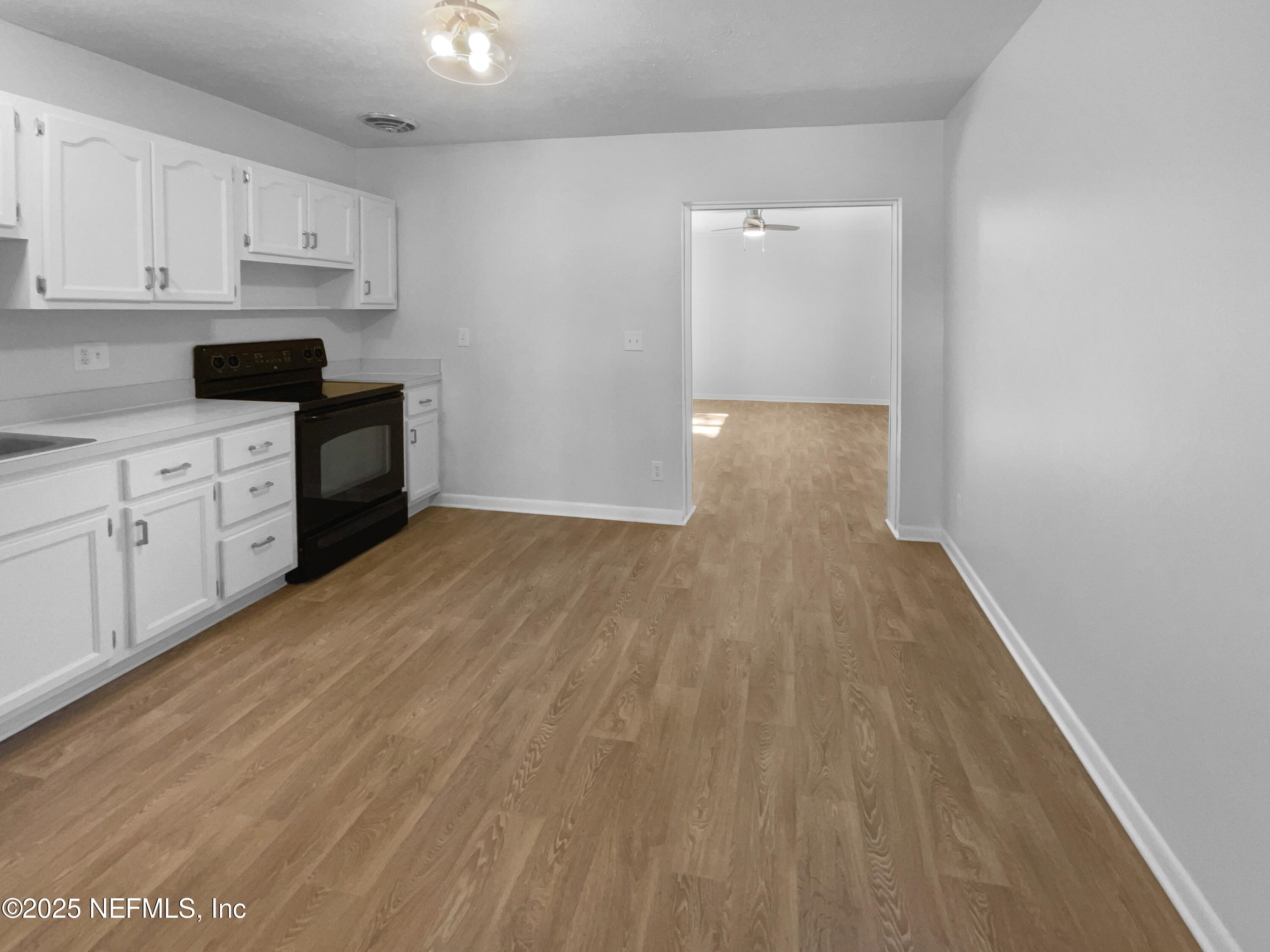 2360 Leonid Road Jacksonville, FL 32218 - Photo 12 of 19 listing_11