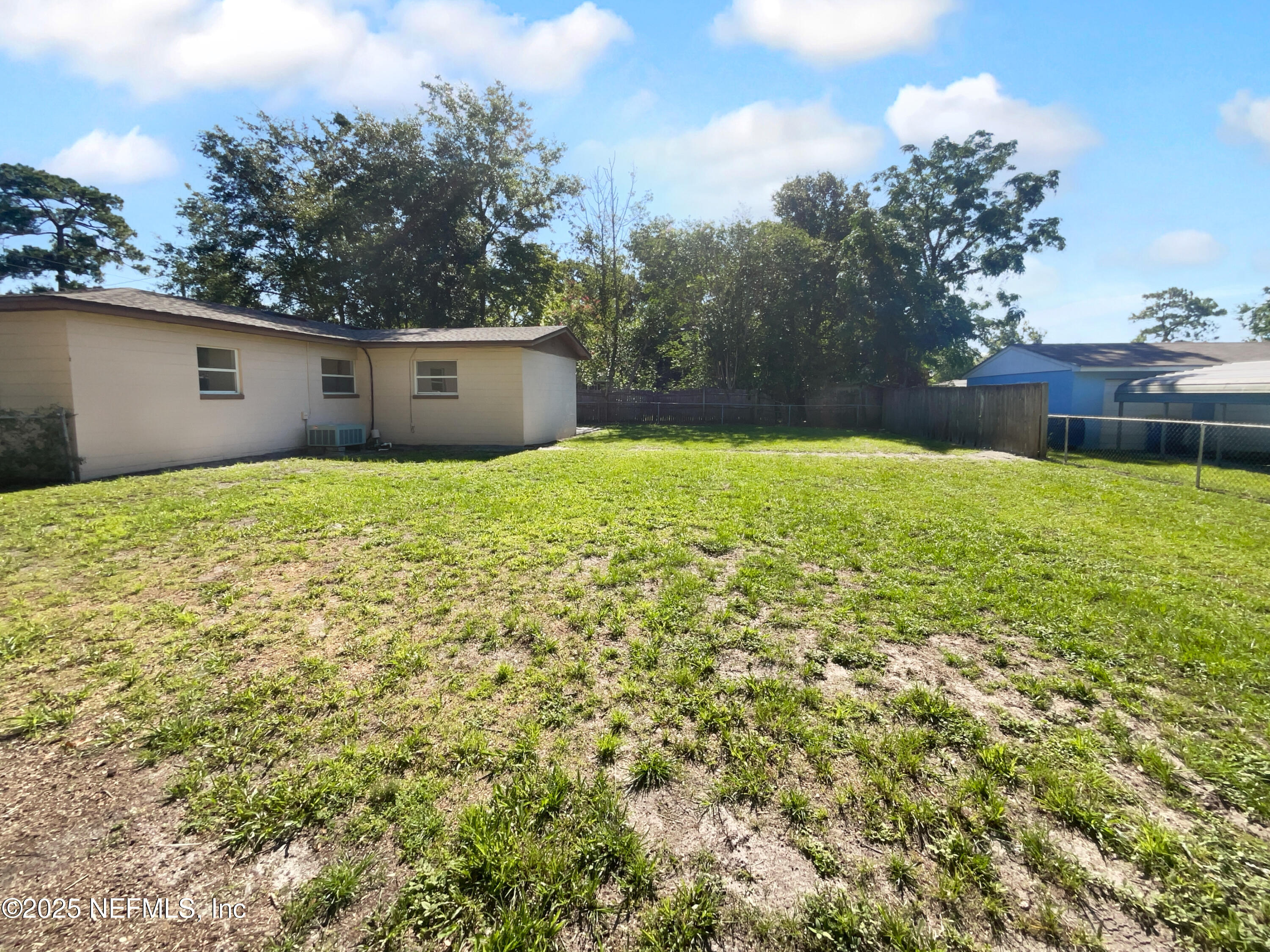 2360 Leonid Road Jacksonville, FL 32218 - Photo 9 of 19 listing_8