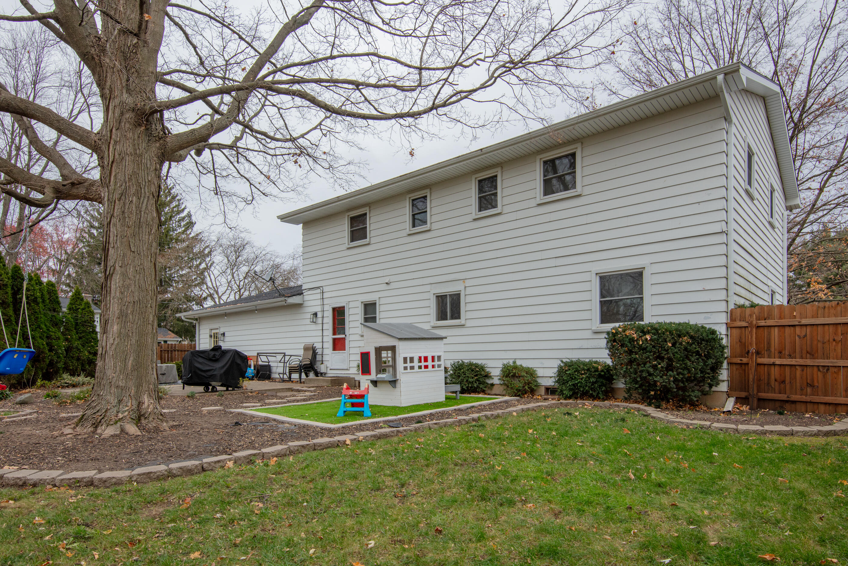 2605 Tattersall Road Portage, MI 49024 - Photo 33 of 35 2605 Tattersall Rd-135