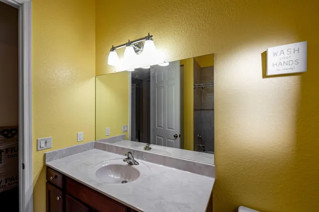 $619,900 | 3820 Southwest Cheribon Street, Port St. Lucie, FL 34953