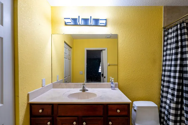 $619,900 | 3820 Southwest Cheribon Street, Port St. Lucie, FL 34953