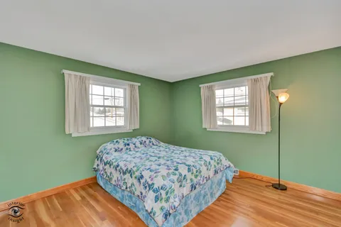 $625,000 | 2815 Helen Drive, Glenview, IL 60025