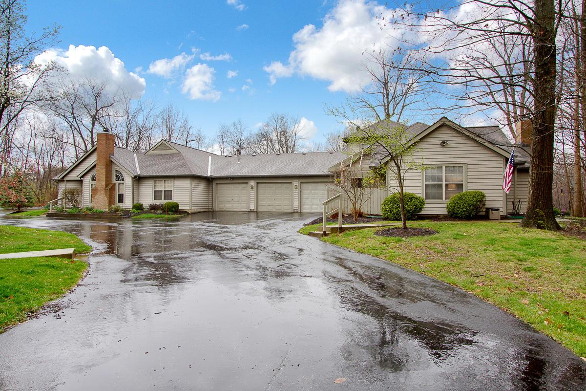403 Hidden Ravines Drive Powell, OH 43065 - Photo 2 of 31 Gallery Image 2