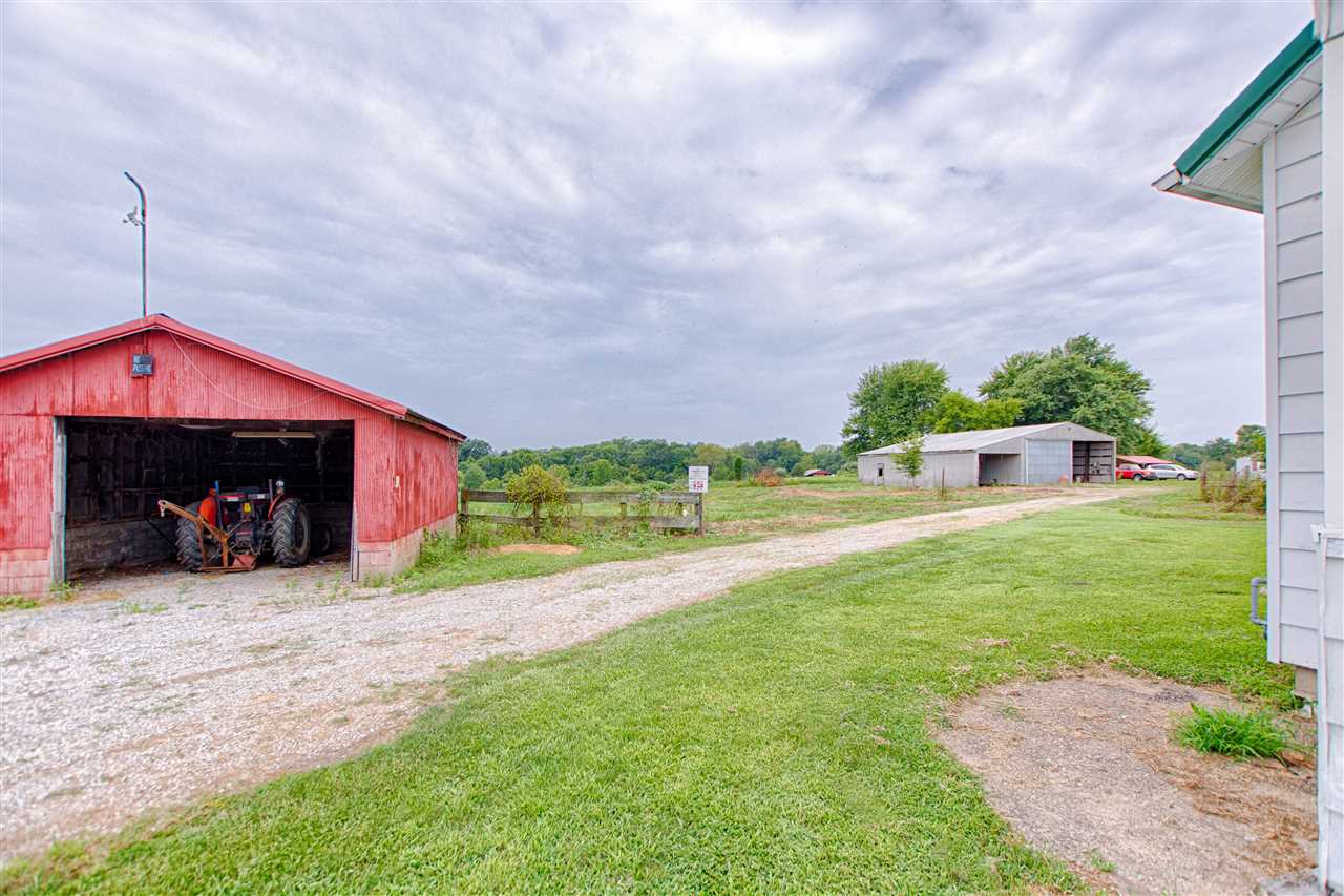 2355 Lashbrook Road Boonville, IN 47601 - Photo 17 of 31 Gallery Image 17