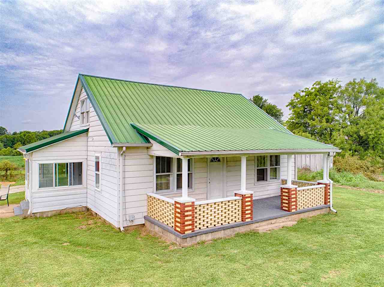 2355 Lashbrook Road Boonville, IN 47601 - Photo 20 of 31 Gallery Image 20