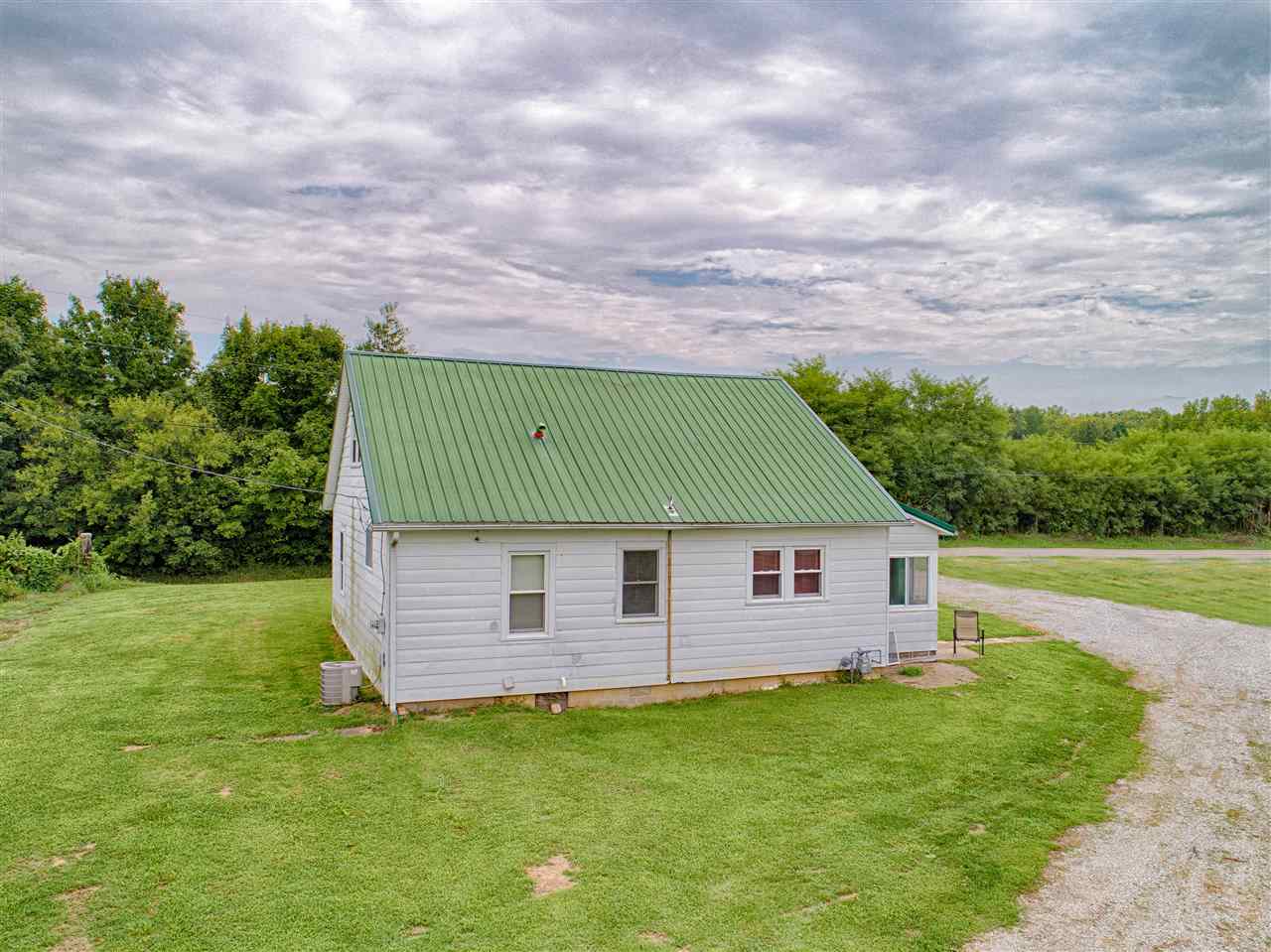 2355 Lashbrook Road Boonville, IN 47601 - Photo 23 of 31 Gallery Image 23