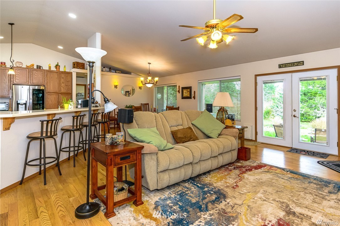 12445 Marshall Road Southeast Tenino, WA 98589 - Photo 11 of 29 Gallery Image 11